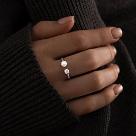 Кольцо SOKOLOV - Серебро 925, Жемчуг имитация, Фианит (арт. 94013680)