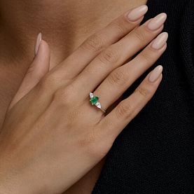 Кольцо SOKOLOV - Серебро 925, Фианит, Изумруд (арт. 63010006)